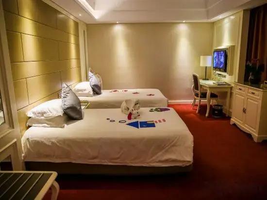 Дунъян: Hengdian World Studios Fengjing Jiali Grand Hotel