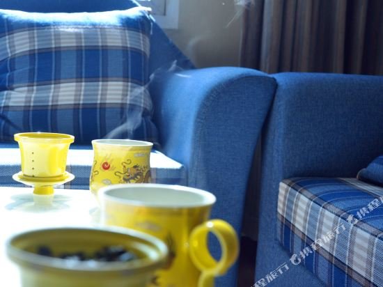 Яань: Huacheng Holiday Hotel