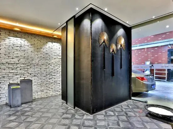 Цзиньхуа: Tingquan Meiyu Hotel (Jinhua Vocational and Technical College)