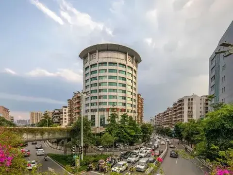 Цзиньюань: EJ Yizhi Apartment (Qingyuan City Plaza)
