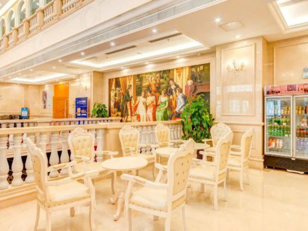 Лянфан: Vienna International Hotel (Hebei Yanjiao Jinyan Street)