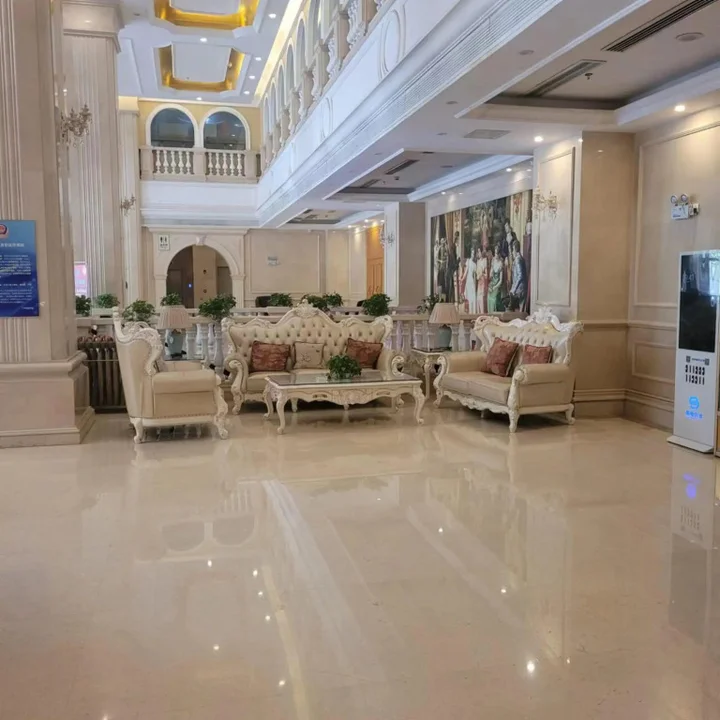 Лянфан: Vienna International Hotel (Hebei Yanjiao Jinyan Street)