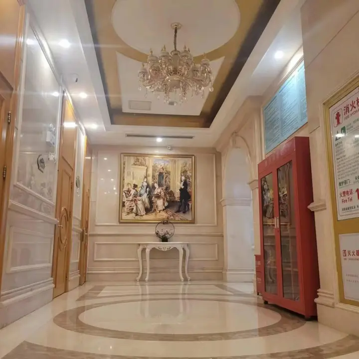 Лянфан: Vienna International Hotel (Hebei Yanjiao Jinyan Street)