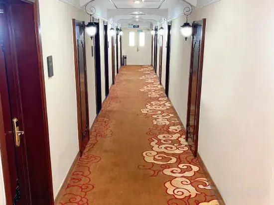Хулун-Буир: Khan Hotel (Zhongsu Jinjie)