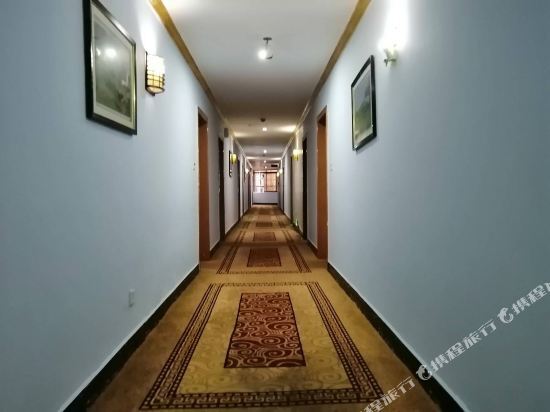 Хейан: Heyuan Jiaju Rooms