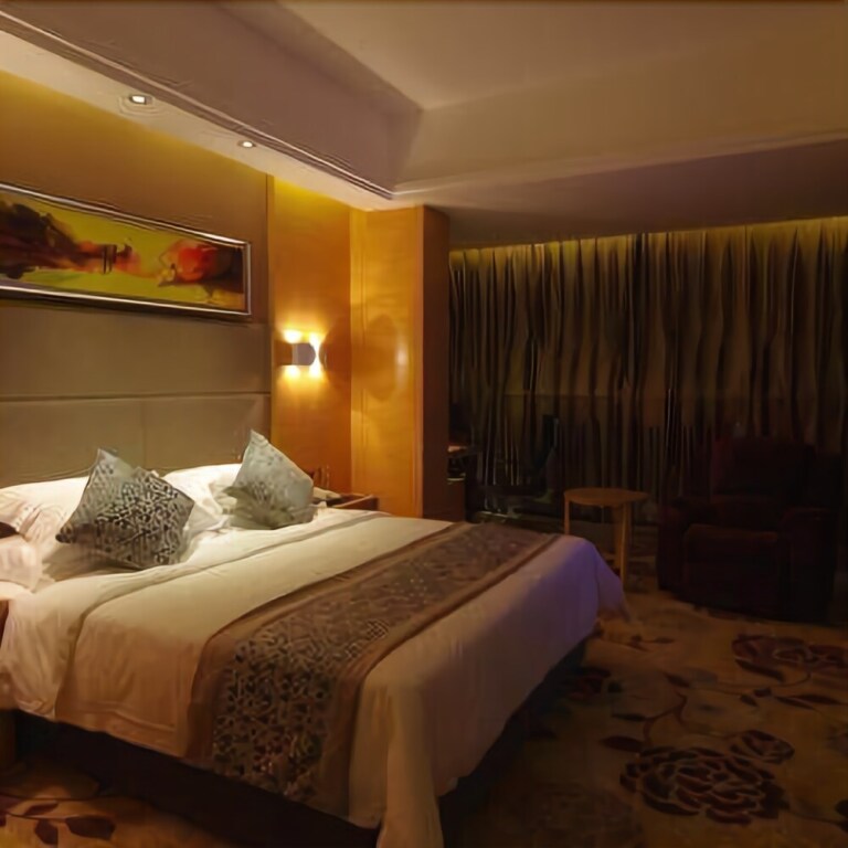 Гуанъюань: Yijia Mingren Hotel