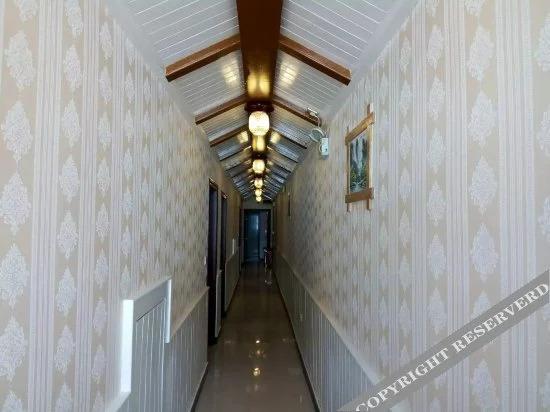 Чжанцзяцзе: Zhangjiajie Two Hotel