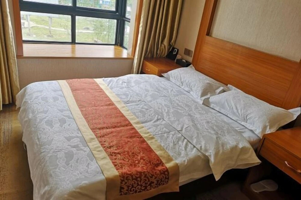 Сунпань: Songlin Hotel
