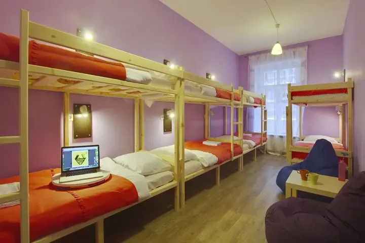 Санкт-Петербург: Underground Hall Hostel