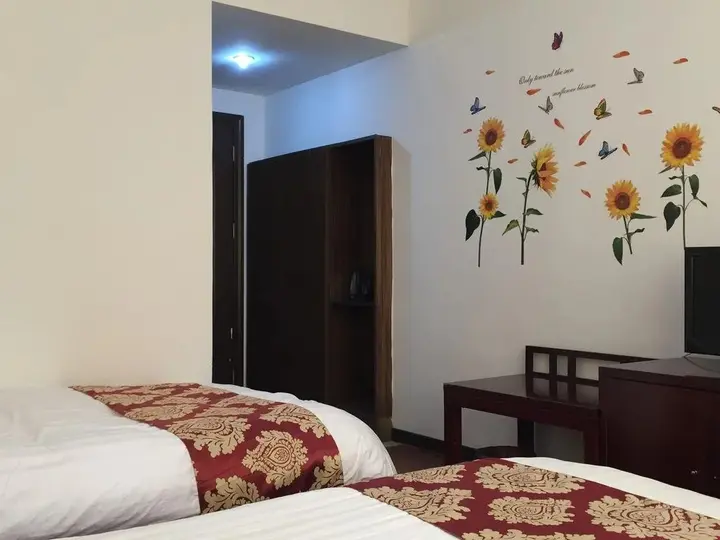 Хуаншань: Grapevine Hotel