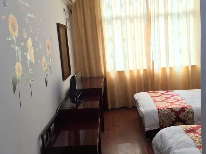 Хуаншань: Grapevine Hotel