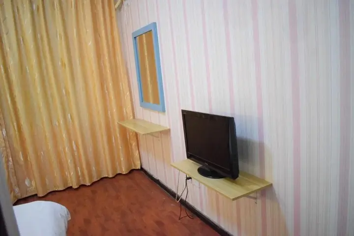 Хуаншань: Grapevine Hotel