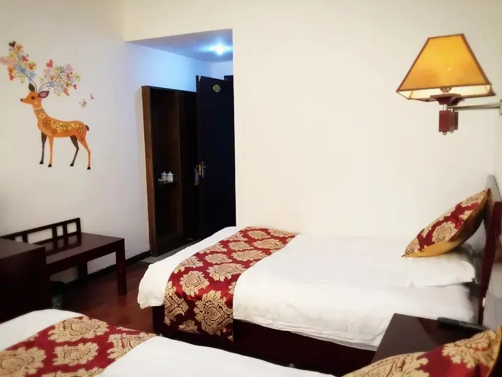 Хуаншань: Grapevine Hotel