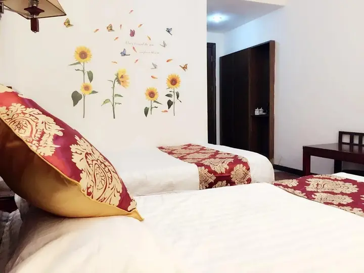Хуаншань: Grapevine Hotel
