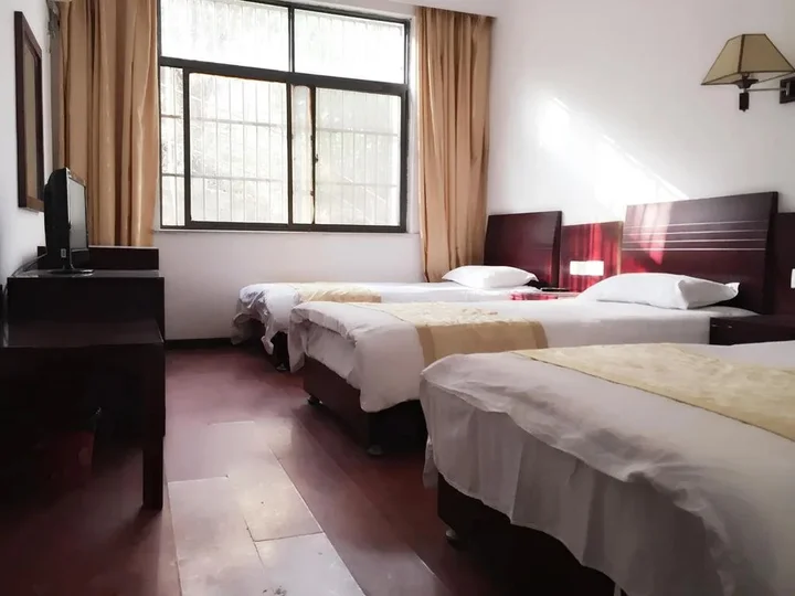 Хуаншань: Grapevine Hotel