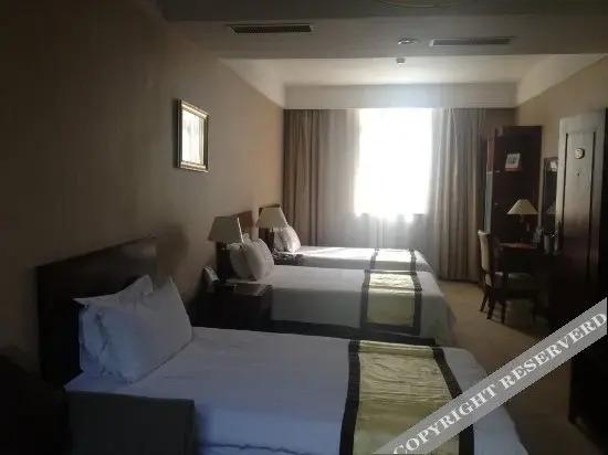 Ухань: Swiss-Belhotel Lotus Lake Wuhan