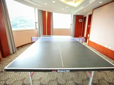Ухань: Swiss-Belhotel Lotus Lake Wuhan