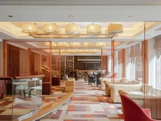 Ухань: Swiss-Belhotel Lotus Lake Wuhan