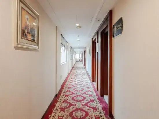 Ухань: Swiss-Belhotel Lotus Lake Wuhan