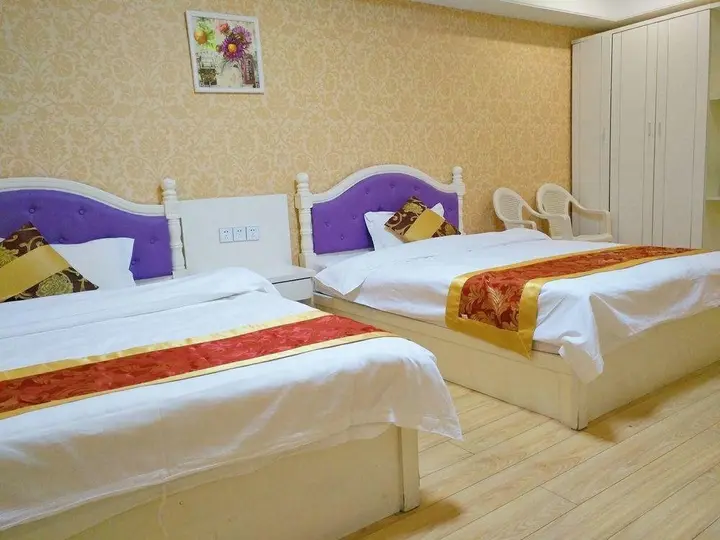 Нанкин: Nanjing Ty Holiday Hotel