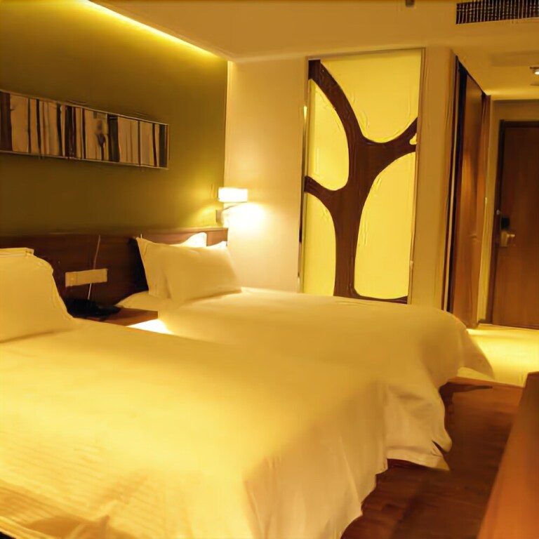 Баоцзи: Pesht Hotel