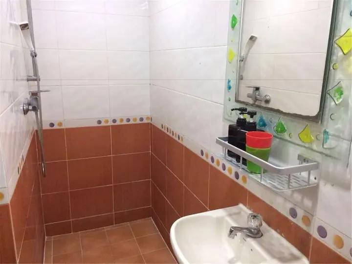 Гонконг: Tong Luo Wan Hostel