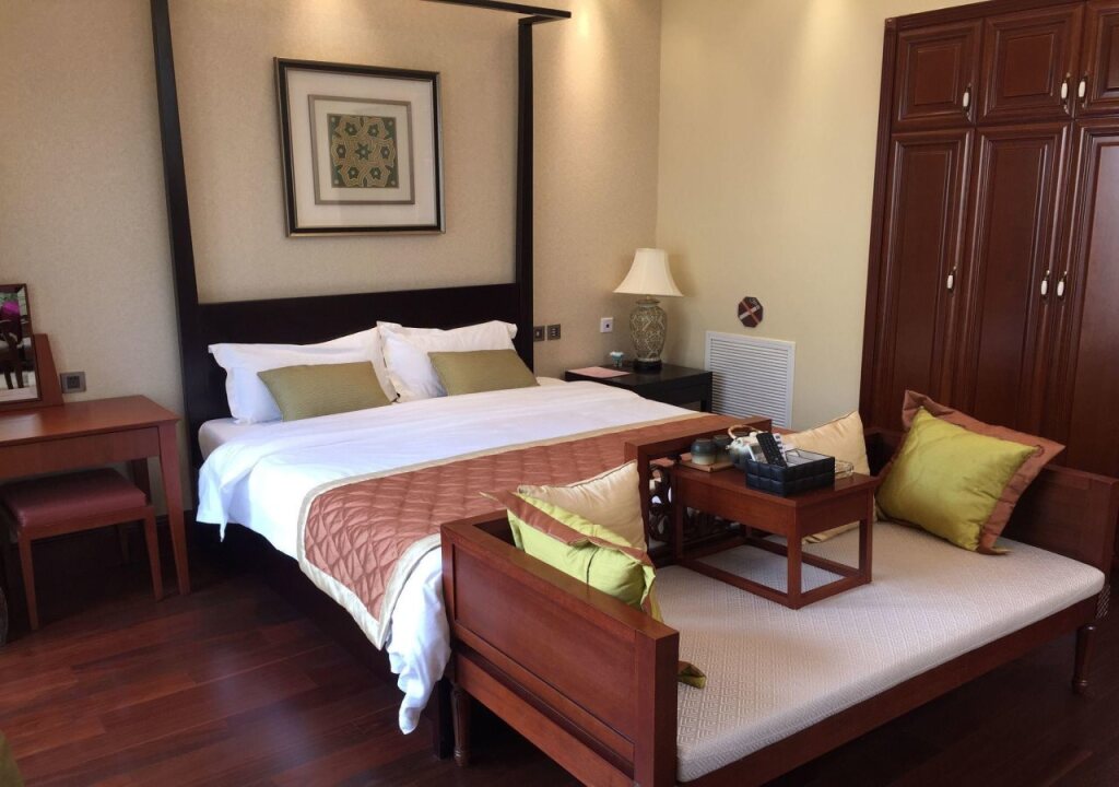 Яньтай: LongFor Holiday Hotel Yantai