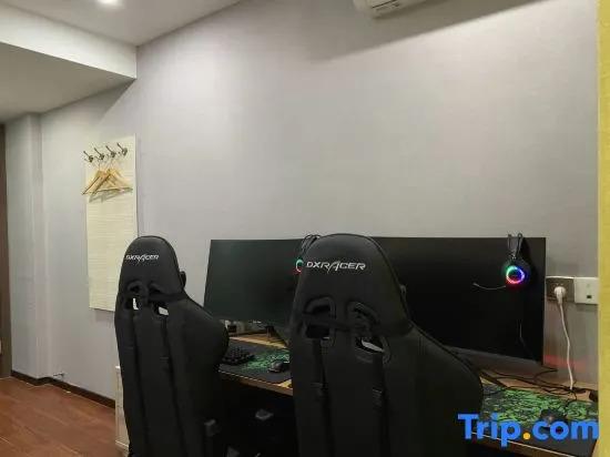 Чжэнчжоу: Junyi Hotel (Zhengzhou Railway Station West Square)