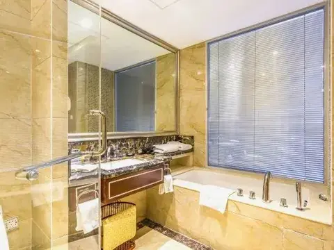 Луань: Zhan Ye International Hotel