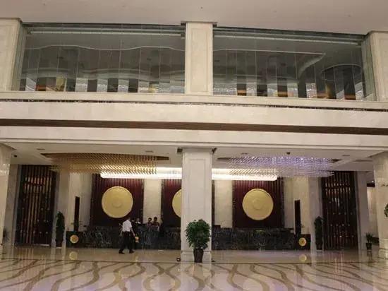 Луань: Zhan Ye International Hotel