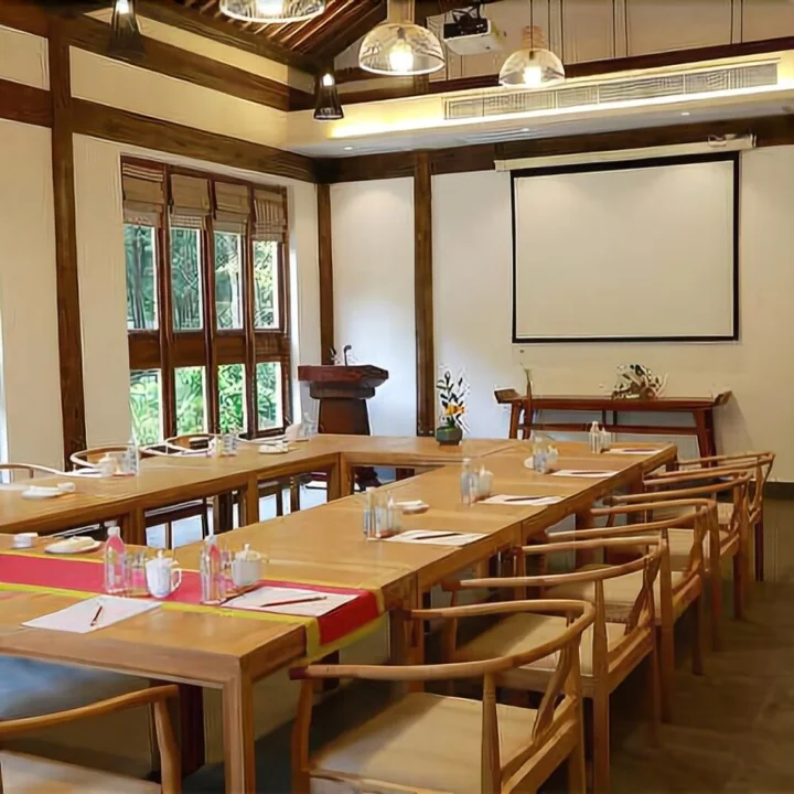 Ханчжоу: Kaiyuan Hotel · Seabirds