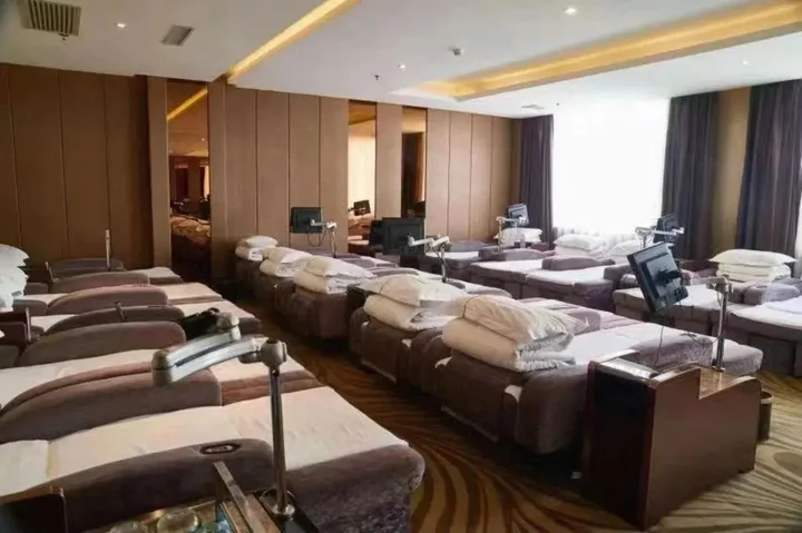 Чжанцзякоу: Rezen Hotel Bluewish Zhangjiakou Xiahuayuan