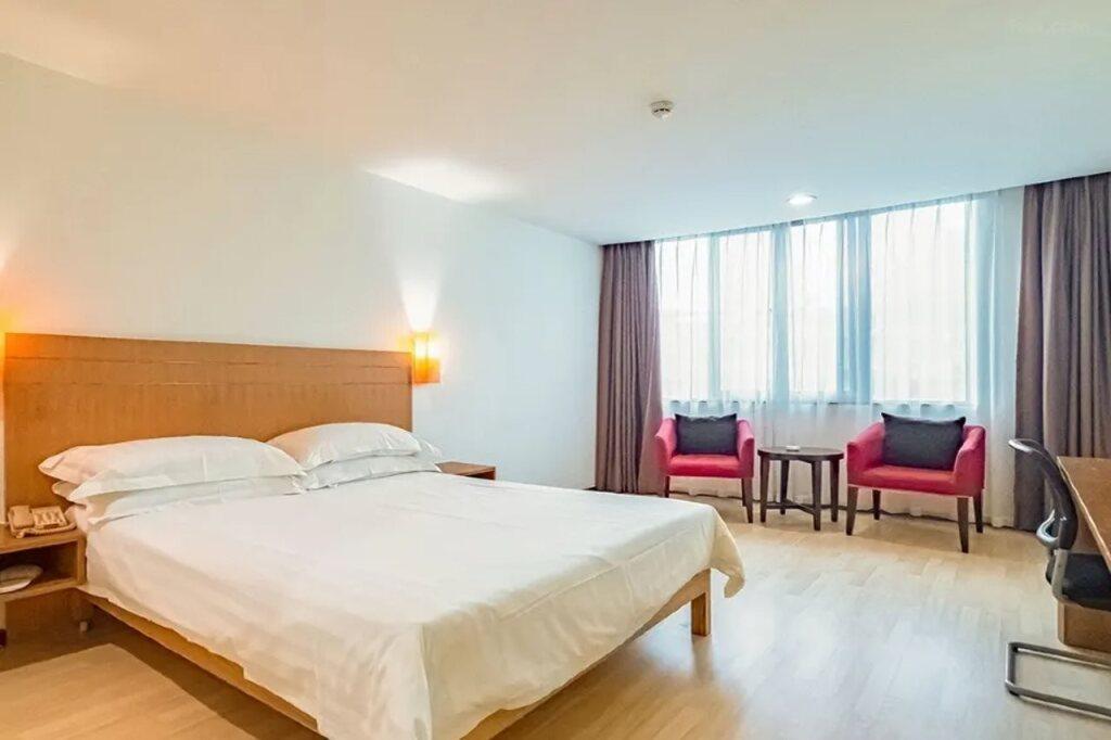 Хойчжоу: Jinjiang Inn Style Huizhou Xihu Park Pedestrian Street