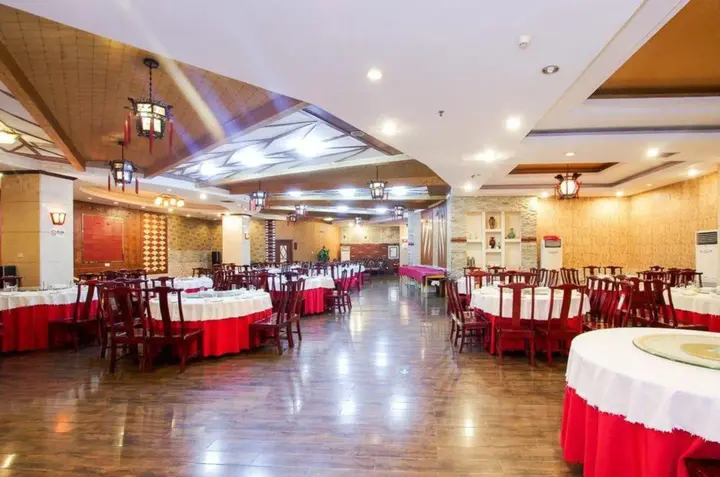 Чжэнчжоу: Long Yin Tang Hotel
