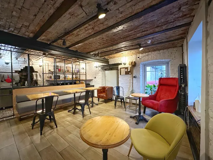 Санкт-Петербург: Хостел BookCase Hotel&Hostel