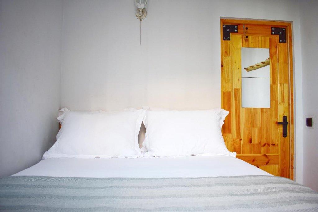 Санкт-Петербург: Хостел BookCase Hotel&Hostel