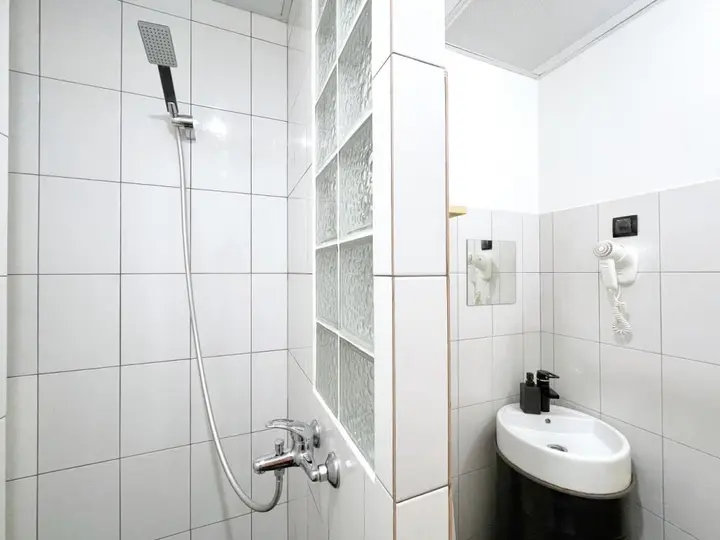 Санкт-Петербург: Хостел BookCase Hotel&Hostel