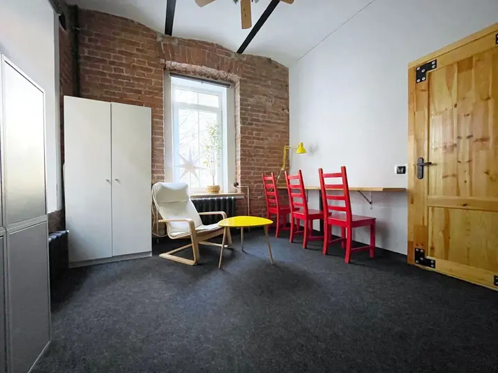 Санкт-Петербург: Хостел BookCase Hotel&Hostel