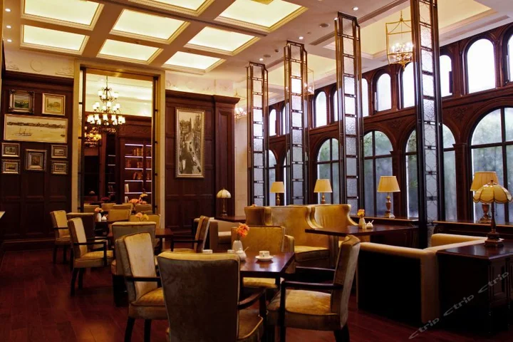 Шанхай: ShangHaiBUQI-H+HOTEL