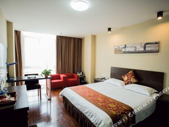 Цзинин: Jia Yuan Hotel