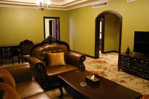 Хух-Хото: Level of Details International Hotel