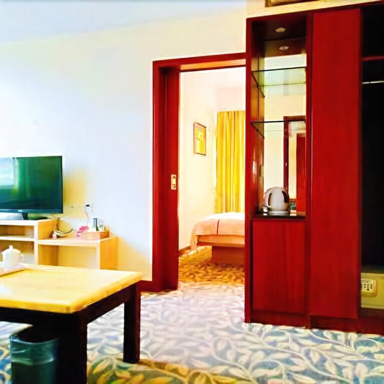 Дунгуань: Mracle Hotel