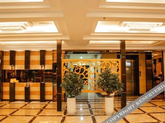 Аньшунь: Bernard Hotel