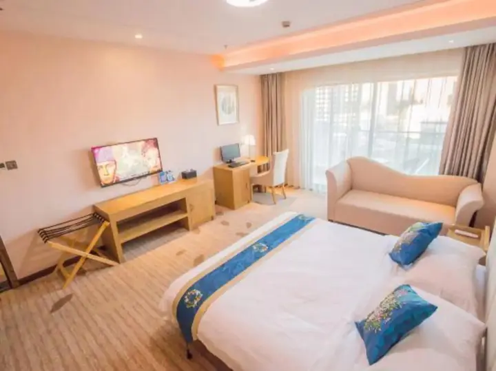 Ханчжоу: Boyue Lanwan Hotel (Hangzhou Zhijiang Zhuantang Songcheng Art Institute) )