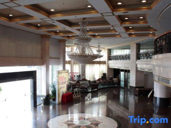 Фошань: The Dynast's Hotel