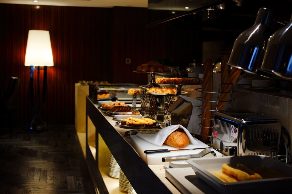 Хуаншань: DW Hotels