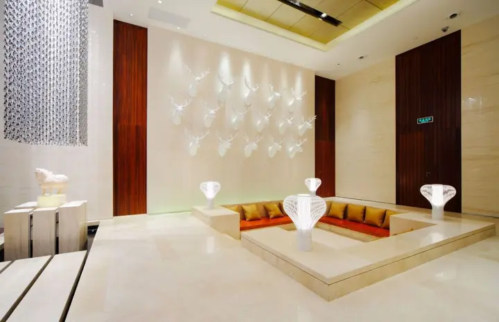 Хуаншань: DW Hotels