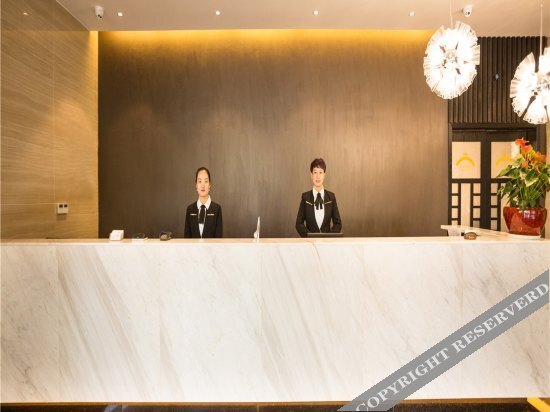 Шаоксинг: Sunshine Boutique Hotel (Zhuji Passenger Transport Center)