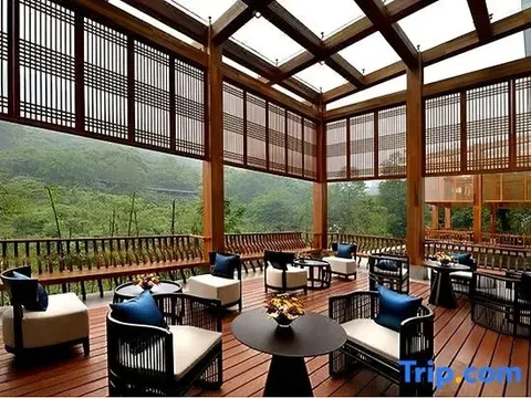 Лешан: Hongzhushan Hotel