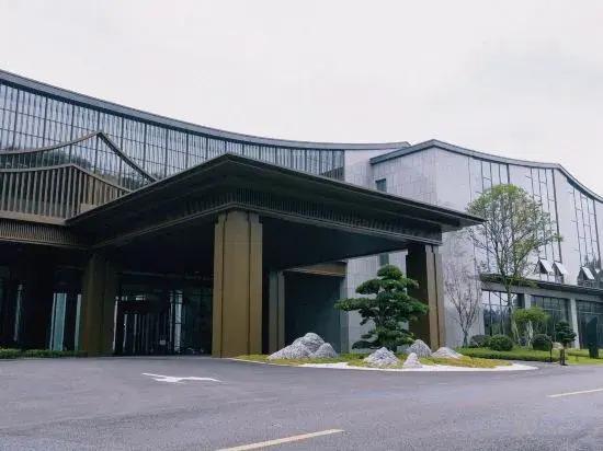 Лешан: Hongzhushan Hotel
